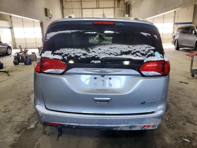 2018 Chrysler Pacifica Hybrid Limited