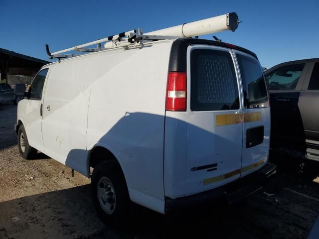 2013 Chevrolet Express G2500