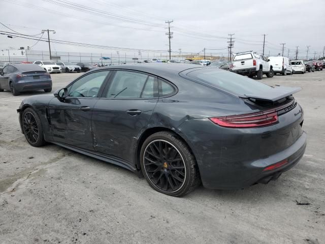 2018 Porsche Panamera 4S