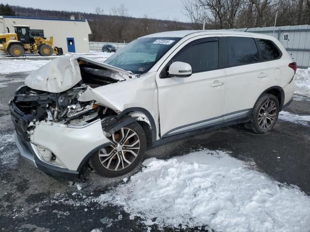 2016 Mitsubishi Outlander SE