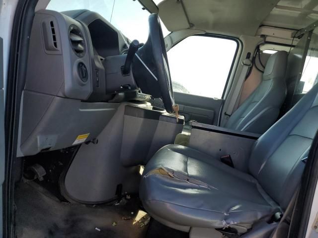 2010 Ford Econoline E250 Van
