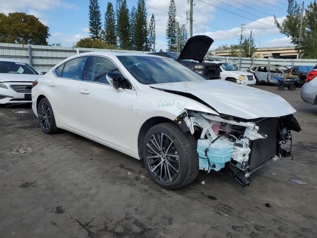 2024 Lexus ES 300H Base