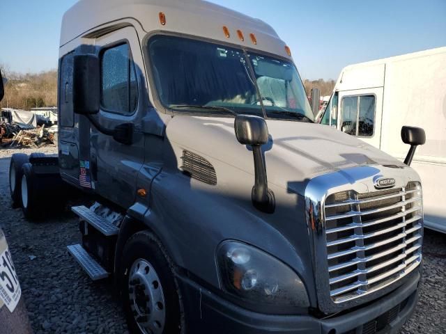 2017 Freightliner Cascadia 113