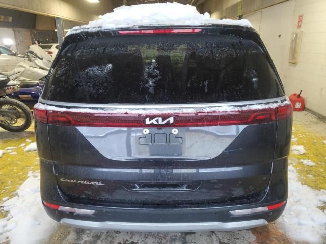 2022 KIA Carnival LX