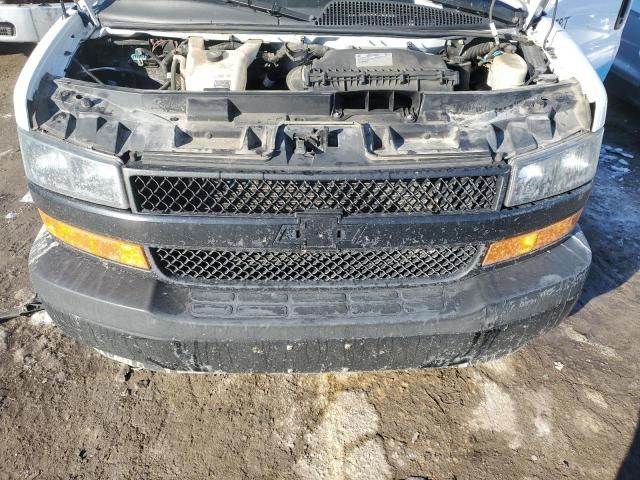 2018 Chevrolet Express G2500