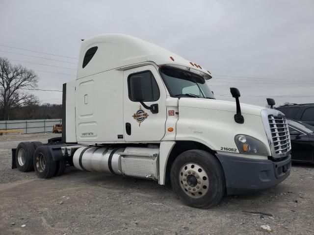 2015 Freightliner Cascadia 125