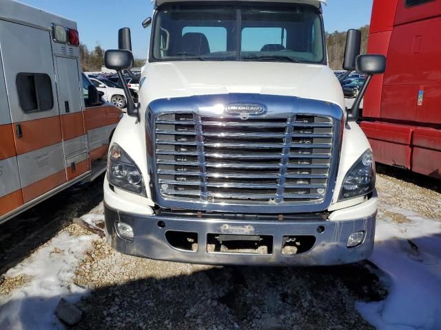 2019 Freightliner Cascadia 125