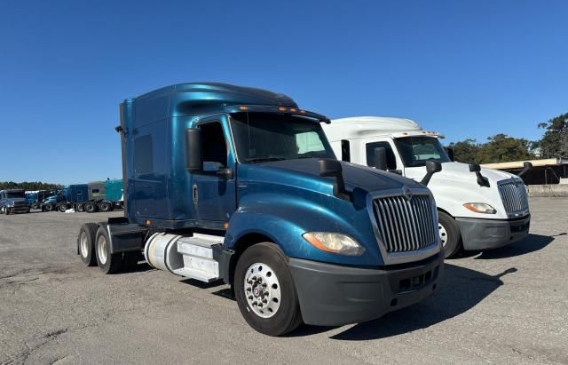 2018 International LT625