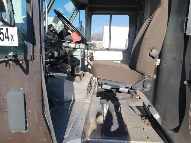 2008 Freightliner Chassis M Line WALK-IN Van