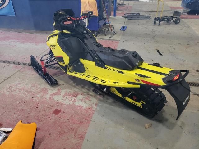 2020 Skidoo MXZ XRS850