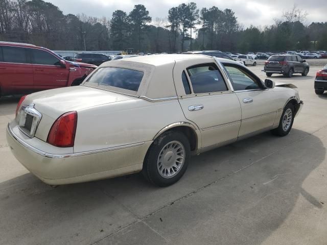 2002 Lincoln Town Car Cartier