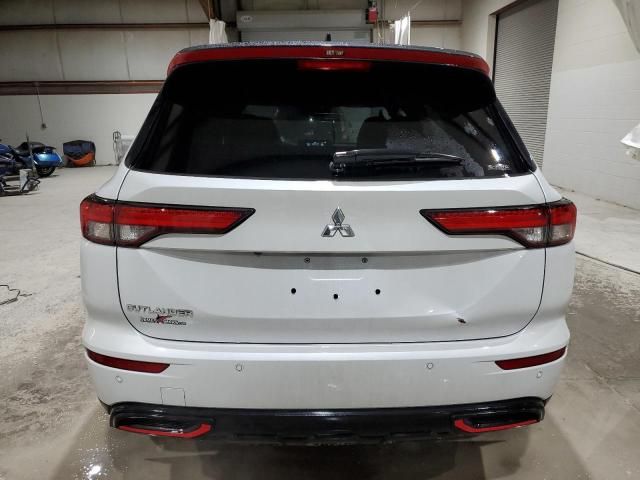 2023 Mitsubishi Outlander SE