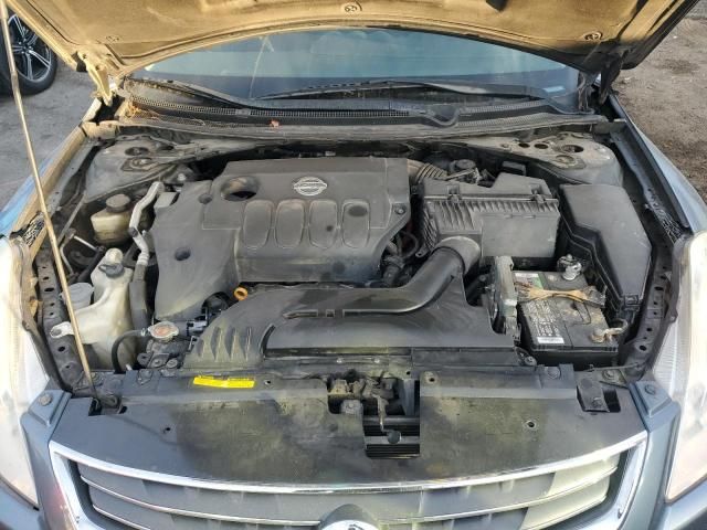 2010 Nissan Altima Base