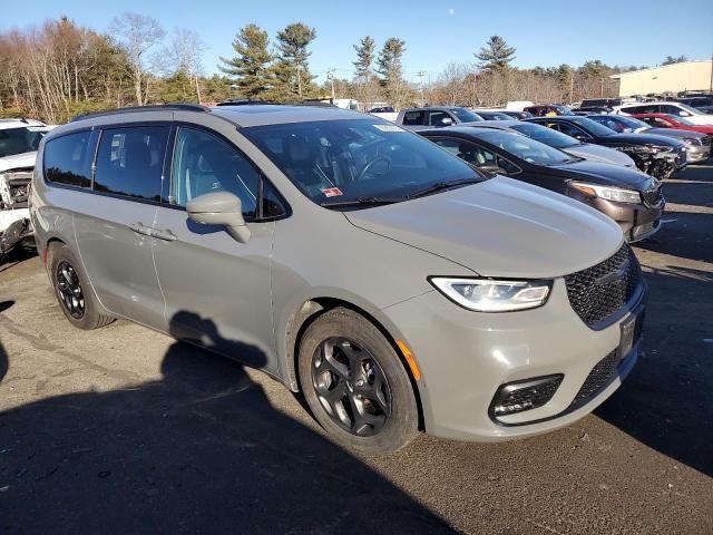 2021 Chrysler Pacifica Hybrid Limited