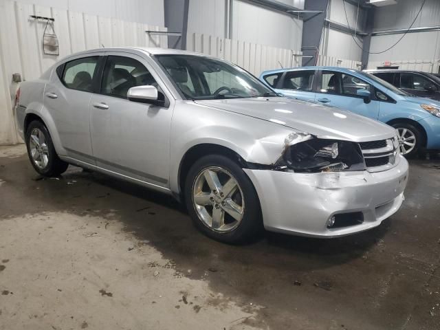 2011 Dodge Avenger LUX