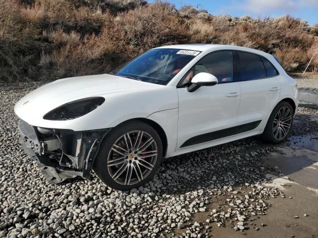 2015 Porsche Macan Turbo