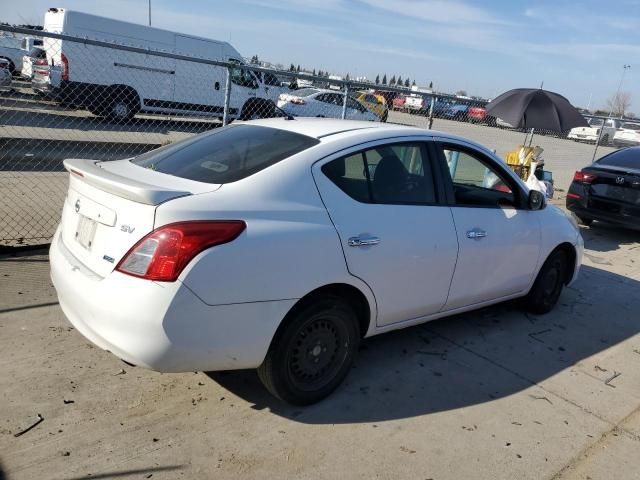 2013 Nissan Versa S