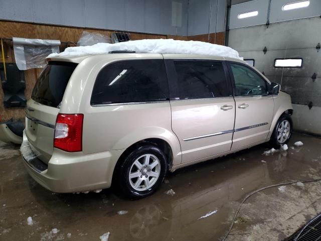 2011 Chrysler Town & Country Touring