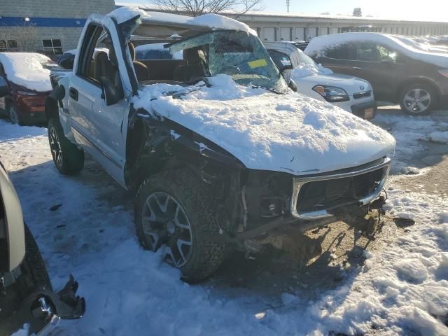 2004 GMC New Sierra K1500