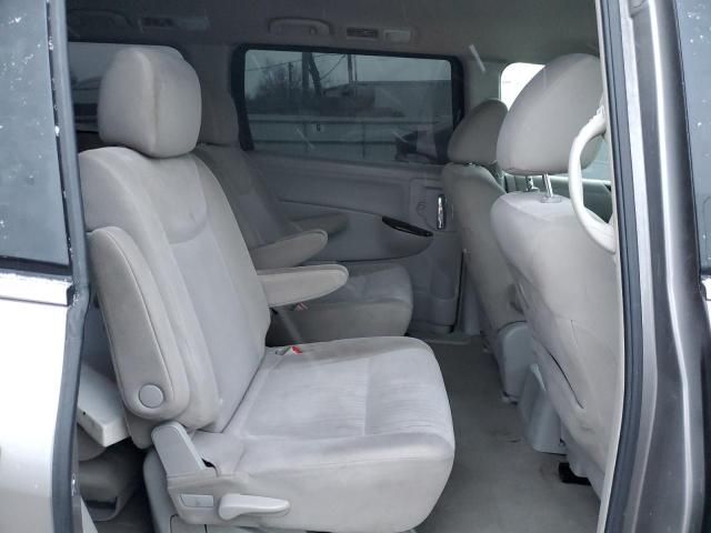 2012 Nissan Quest S