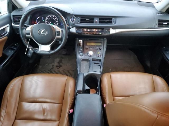 2013 Lexus CT 200