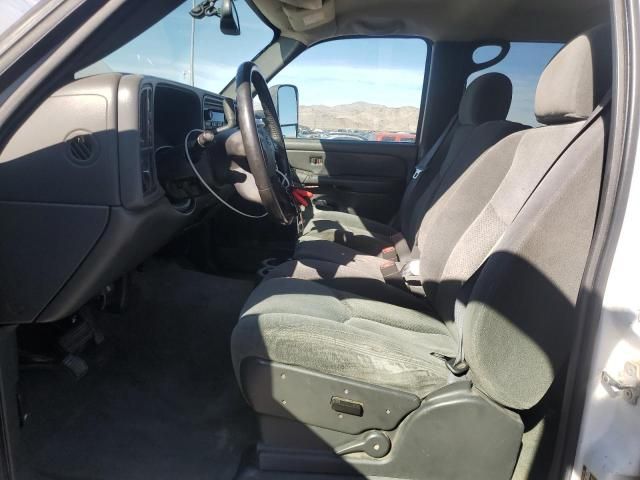 2004 Chevrolet Silverado K2500 Heavy Duty