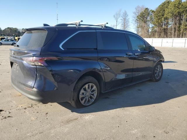 2024 Toyota Sienna XLE