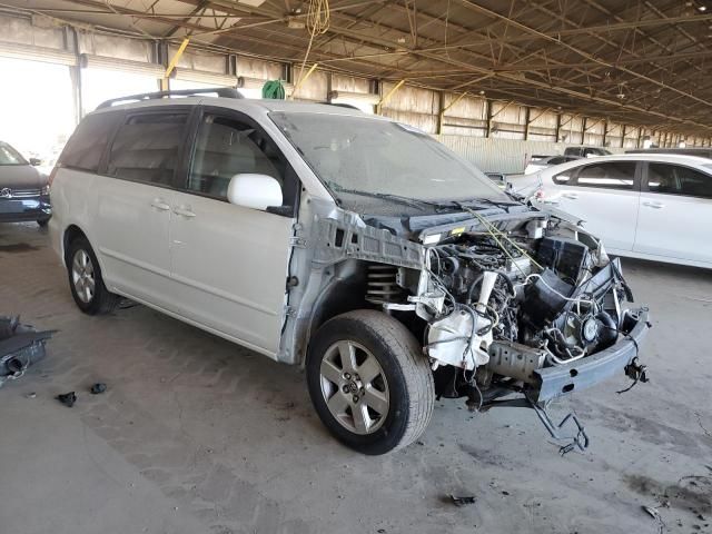 2008 Toyota Sienna XLE
