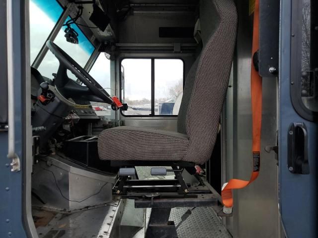 2020 Freightliner Chassis M Line WALK-IN Van