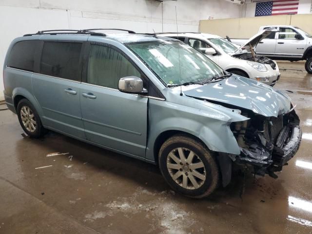 2008 Chrysler Town & Country Touring