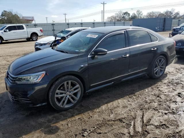 2017 Volkswagen Passat R-Line