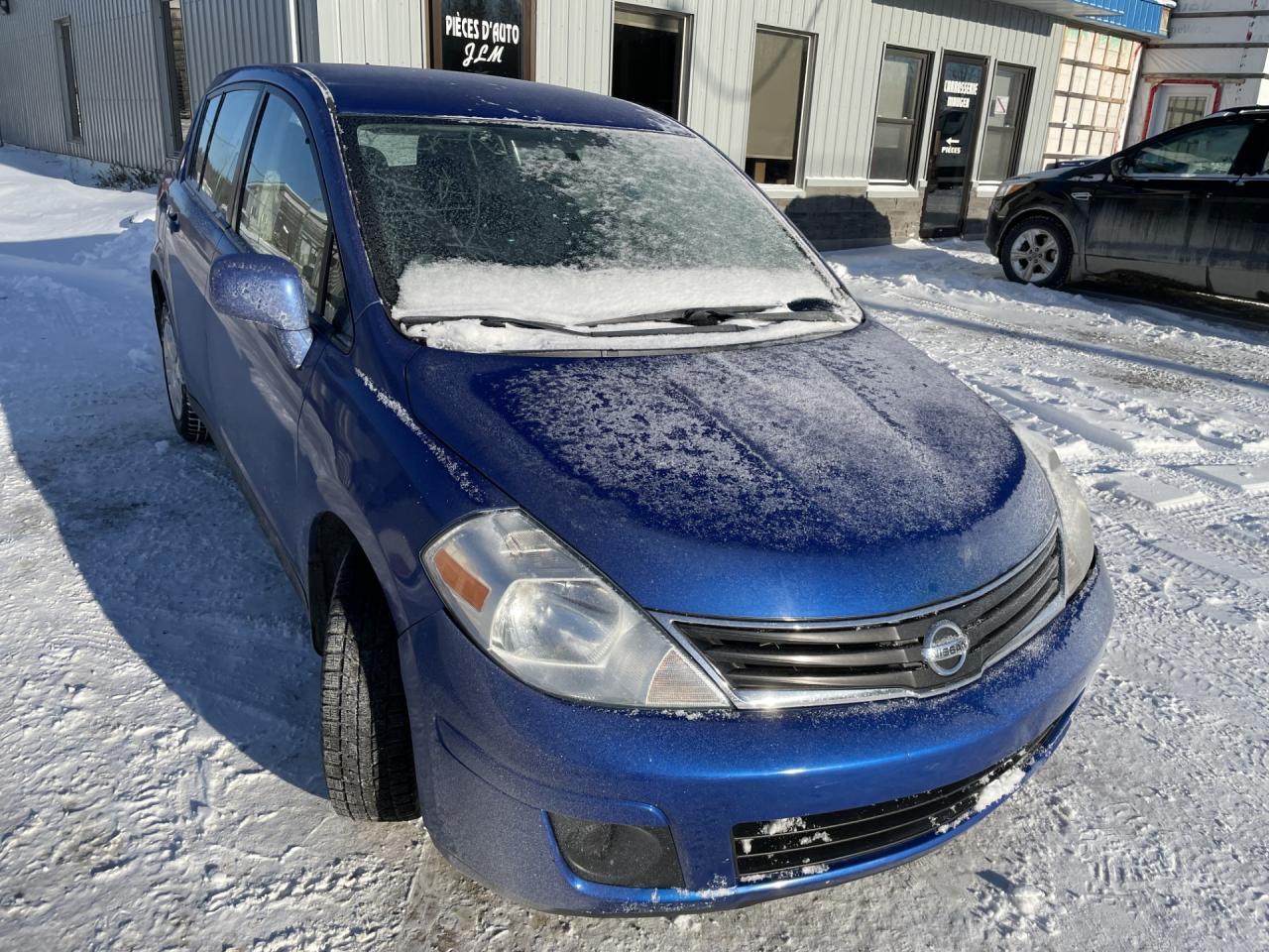 2012 Nissan Versa s