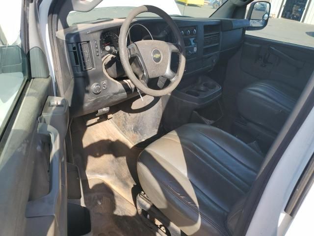 2016 Chevrolet Express G2500