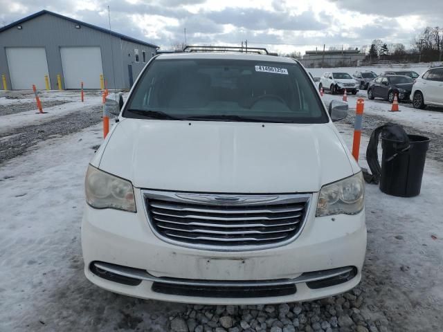 2011 Chrysler Town & Country Touring L