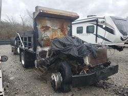 Camiones salvage a la venta en subasta: 2005 Freightliner M2 106 Heavy Duty
