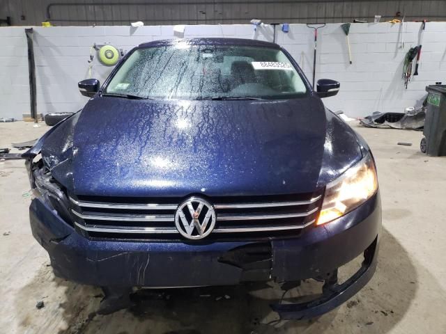 2014 Volkswagen Passat S