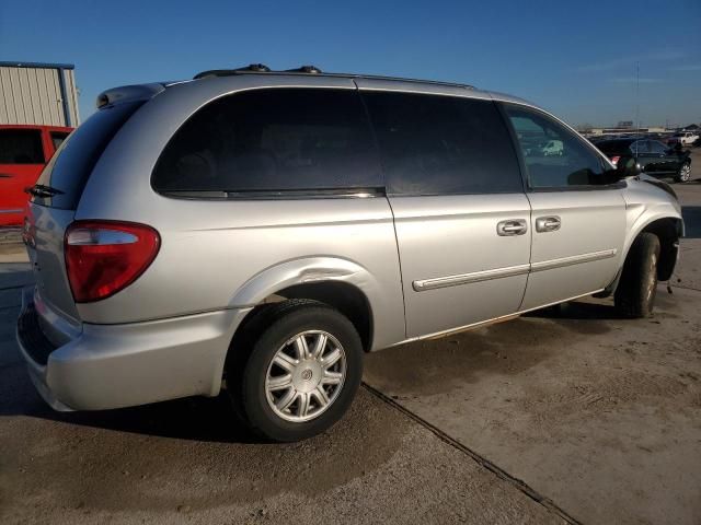 2007 Chrysler Town & Country Touring