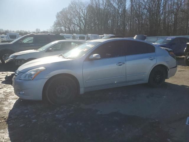 2012 Nissan Altima Base