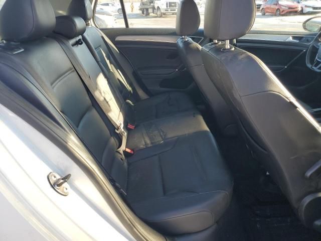 2015 Volkswagen Golf TDI