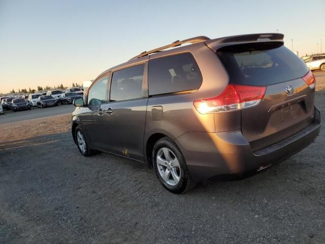 2012 Toyota Sienna LE