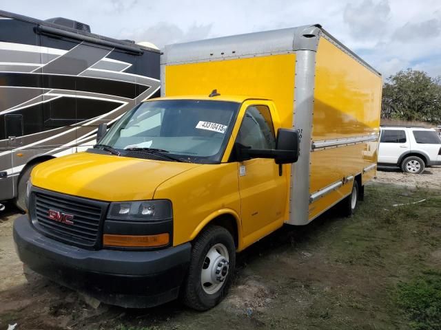 2023 GMC Savana Cutaway G3500