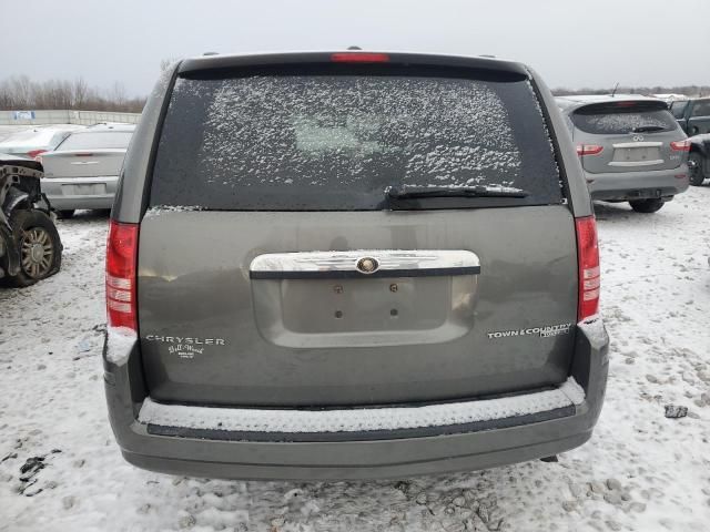 2010 Chrysler Town & Country Touring