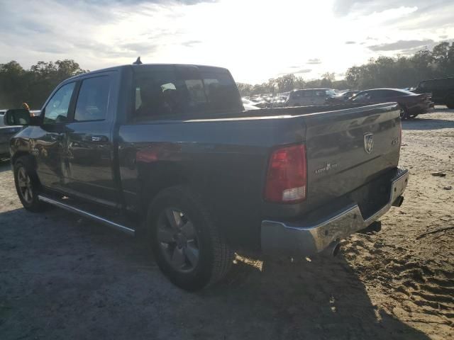 2015 Dodge RAM 1500 SLT