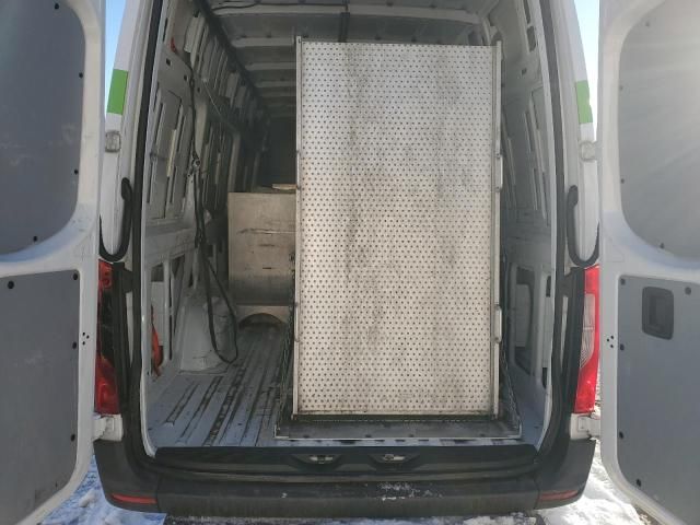 2022 Mercedes-Benz Sprinter 2500