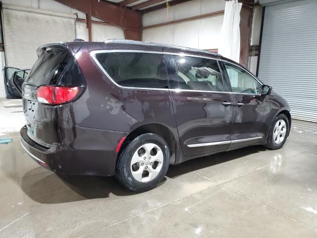 2017 Chrysler Pacifica Touring L Plus