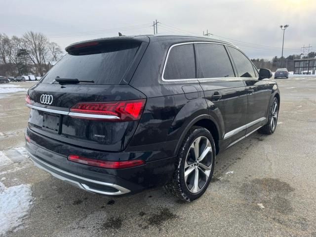 2020 Audi Q7 Premium Plus