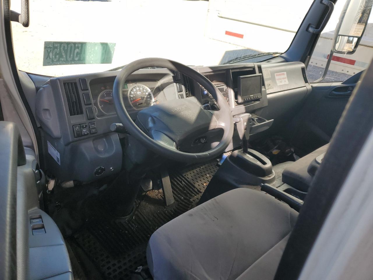 2018 Isuzu NRR