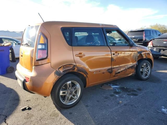 2011 KIA Soul +