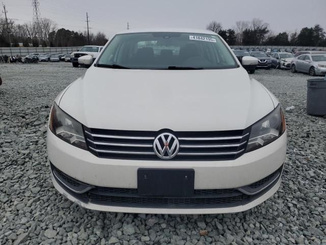 2013 Volkswagen Passat S