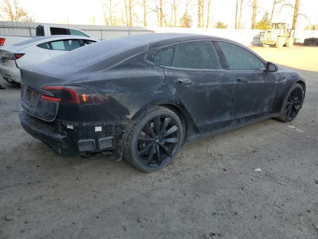 2015 Tesla Model S 70D